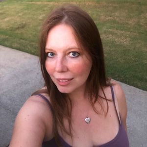 Meet your Posher, Carolina